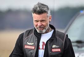 ‘Spring cleaning’ 3 years on – Jean-Richard ‘Race’ Larivière